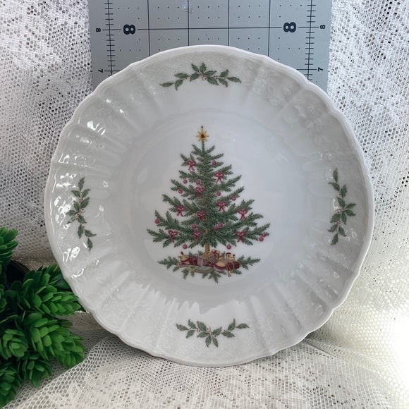 Vintage AK Kaiser Collector Plate Christmas Tree & Holly West Germany 683 - Picture 3 of 4